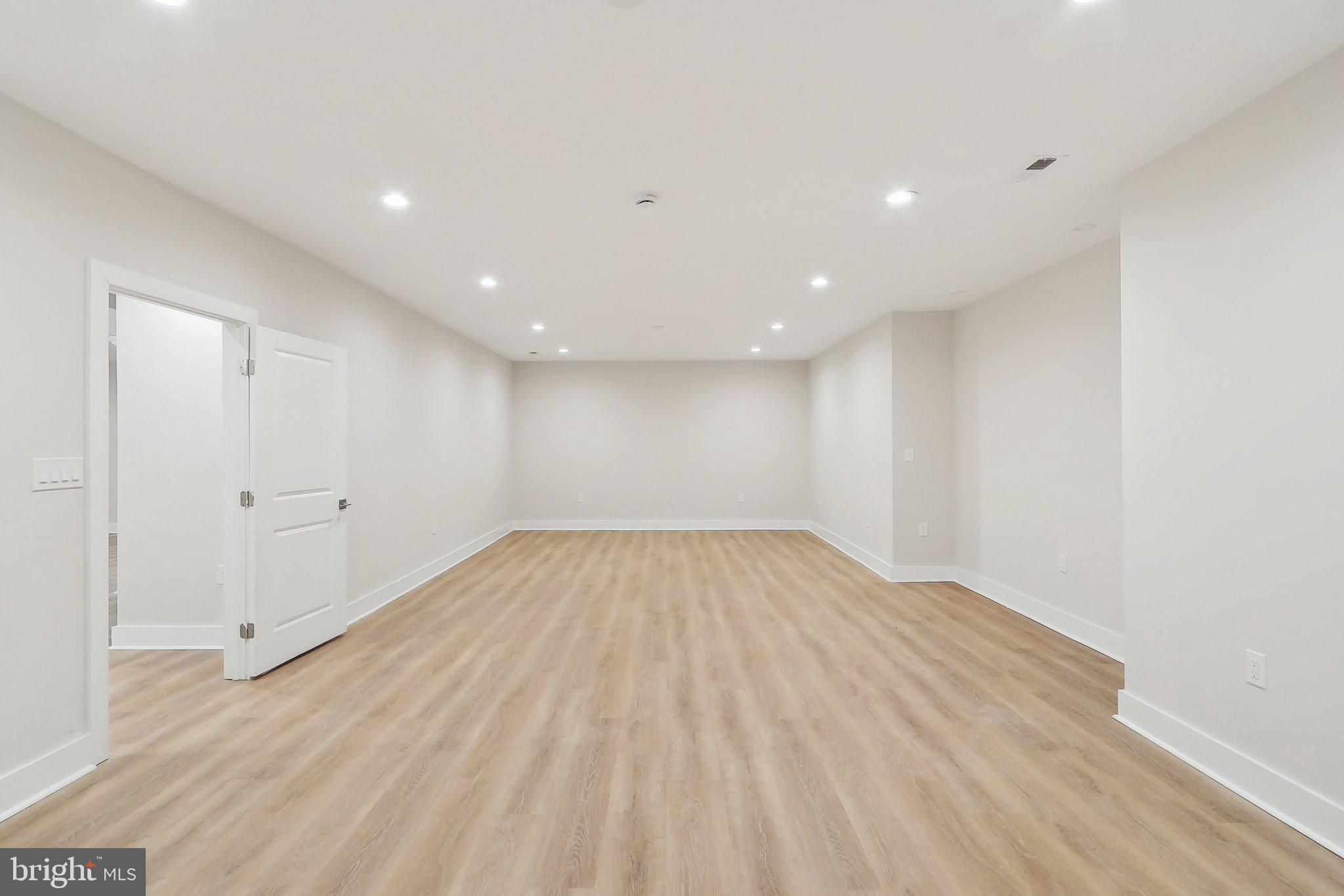 5660 Hoadly Road Manassas, VA 20112 - Photo 76 of 92 Gallery Image 76
