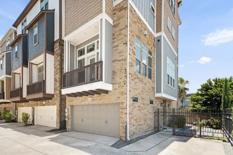 $639,900 | 734 Yale Street, Unit A, Houston, TX 77007