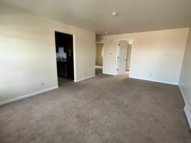 $1,550 | 4340 Wilson Avenue, Unit 5, Downers Grove, IL 60515