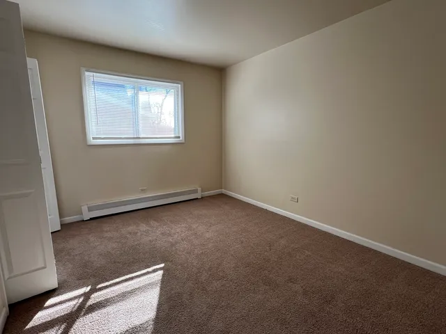 $1,550 | 4340 Wilson Avenue, Unit 5, Downers Grove, IL 60515