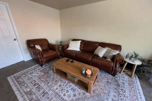 $1,550 | 4340 Wilson Avenue, Unit 5, Downers Grove, IL 60515