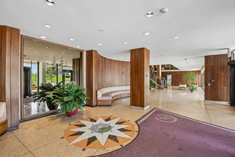 $495,000 | 3200 North Lake Shore Drive, Unit 410, Chicago, IL 60657