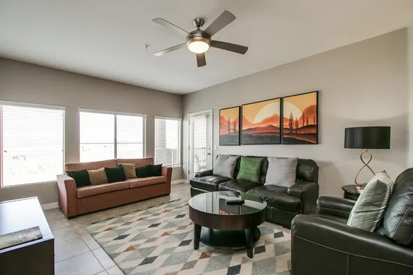$2,400 | 5450 East Deer Valley Drive, Unit 4173, Phoenix, AZ 85054