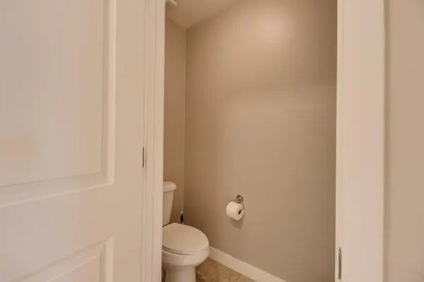 $2,400 | 5450 East Deer Valley Drive, Unit 4173, Phoenix, AZ 85054