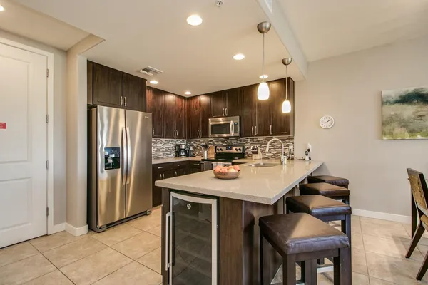 $2,400 | 5450 East Deer Valley Drive, Unit 4173, Phoenix, AZ 85054