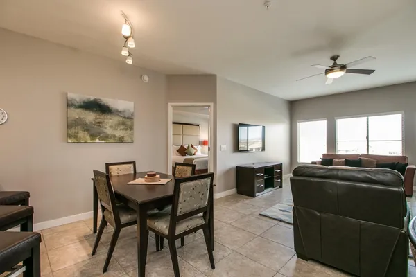 $2,400 | 5450 East Deer Valley Drive, Unit 4173, Phoenix, AZ 85054