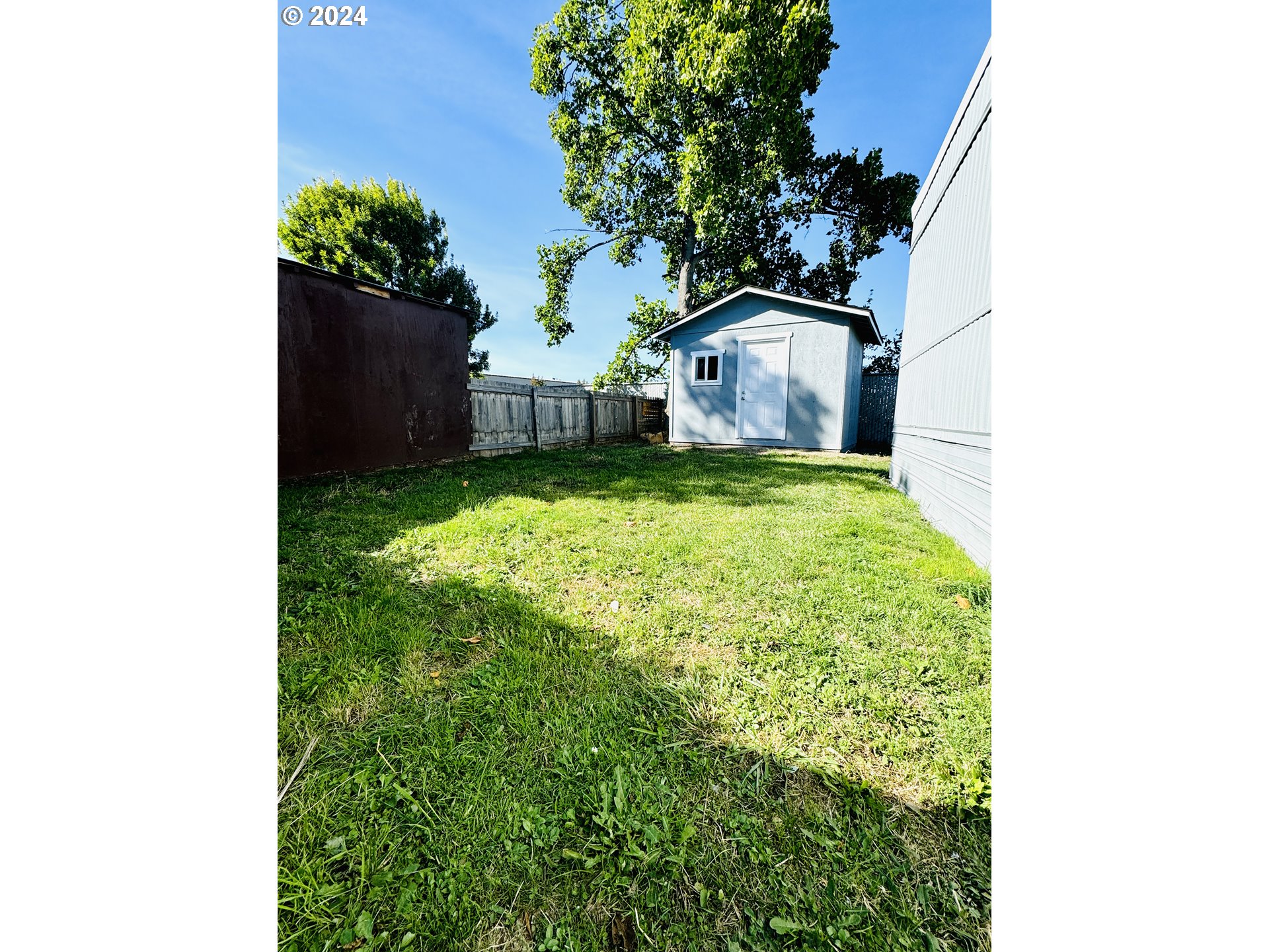 1415 South Bertelsen Road, Unit 33 Eugene, OR 97402 - Photo 18 of 19