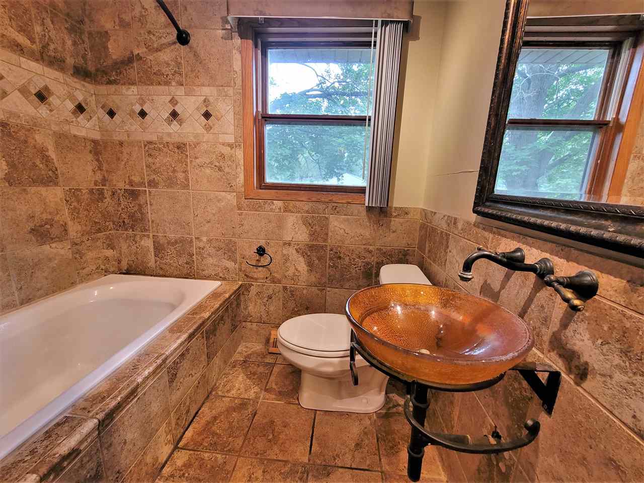 8478 Vicki Road Rockford, IL 61108 - Photo 14 of 33 Gallery Image 14