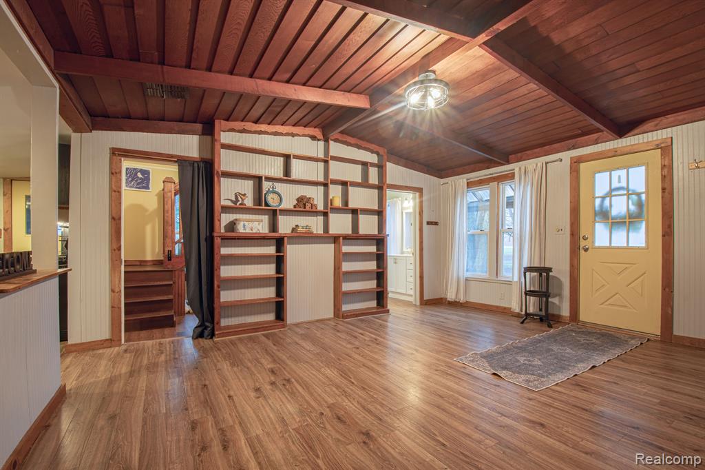 10453 Willow Road Willis, MI 48191 - Photo 3 of 19