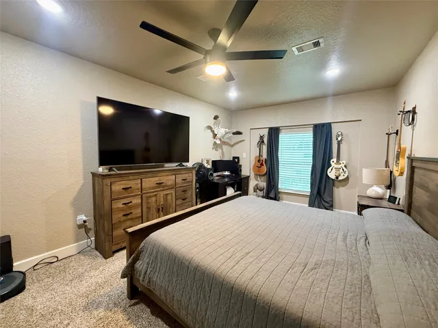 $185,000 | 111 Mimosa Street, Lake Jackson, TX 77566