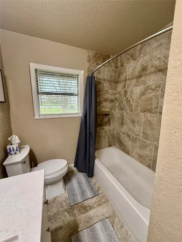 $185,000 | 111 Mimosa Street, Lake Jackson, TX 77566