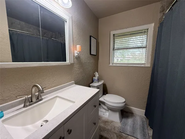 $185,000 | 111 Mimosa Street, Lake Jackson, TX 77566