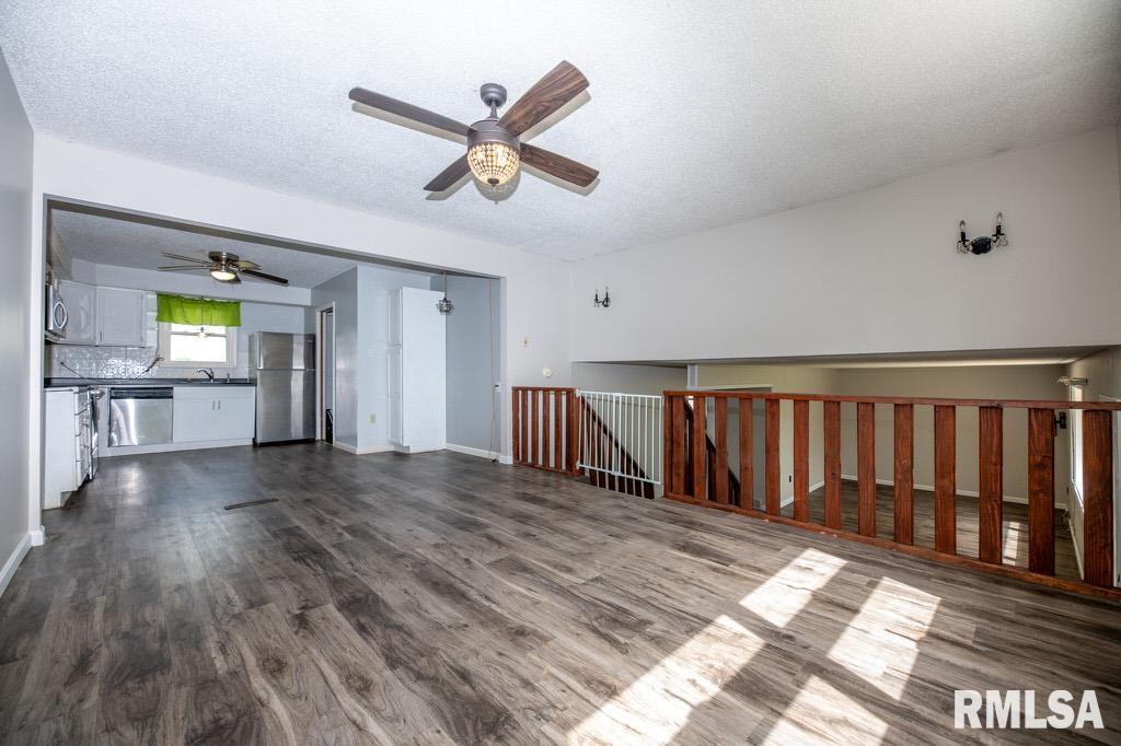 1239 Eiker Road Knoxville, IL 61448 - Photo 24 of 45 Gallery Image 24