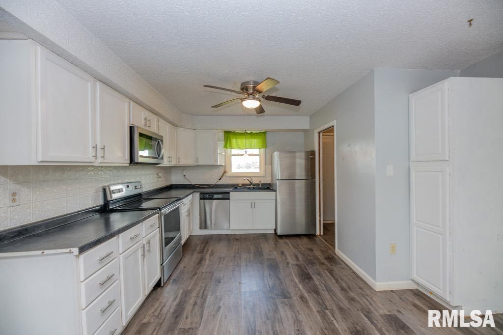 1239 Eiker Road Knoxville, IL 61448 - Photo 25 of 45 Gallery Image 25