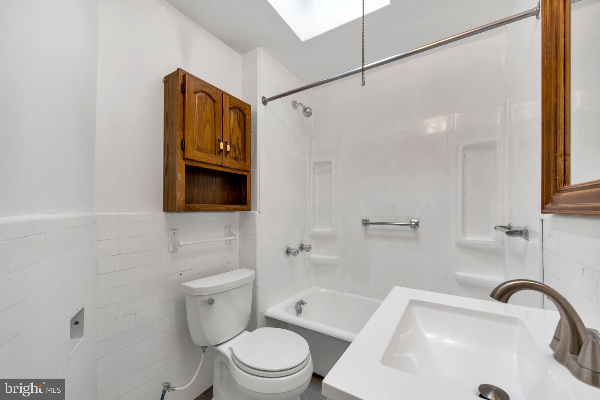 506 Hampden Road Upper Darby, PA 19082 - Photo 20 of 34