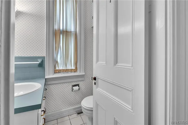 $489,900 | 41 Irving Place, Buffalo, NY 14201