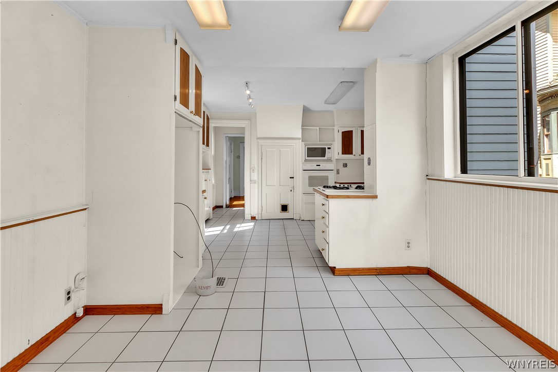 41 Irving Place Buffalo, NY 14201 - Photo 24 of 49 41 Irving -Kitchen 6