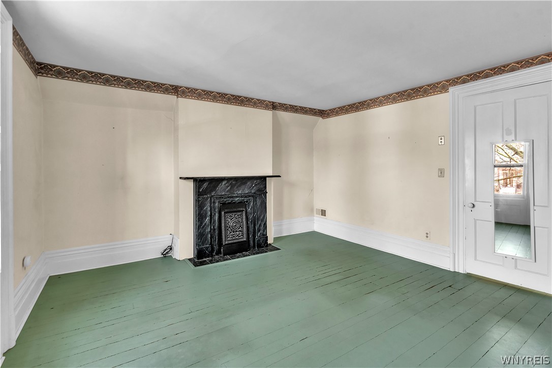 41 Irving Place Buffalo, NY 14201 - Photo 28 of 49 41 Irving -Primary Bed 4
