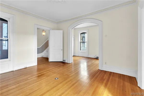 $489,900 | 41 Irving Place, Buffalo, NY 14201