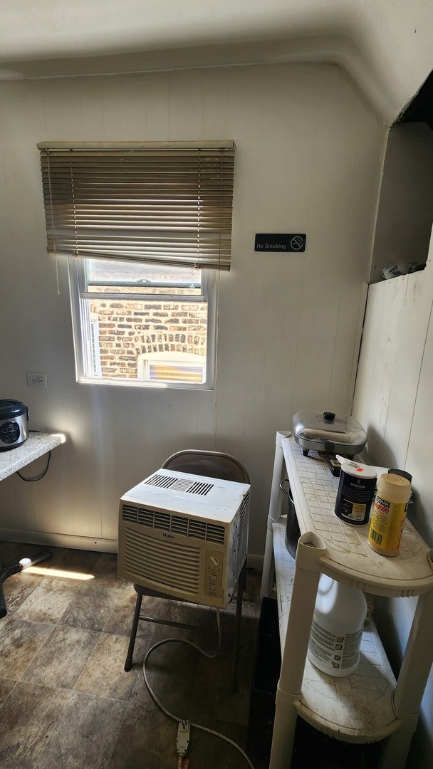 5234 West 25th Place Cicero, IL 60804 - Photo 11 of 23