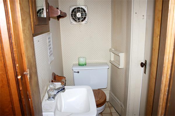38 Madison Avenue Springfield, MA 01105 - Photo 10 of 30