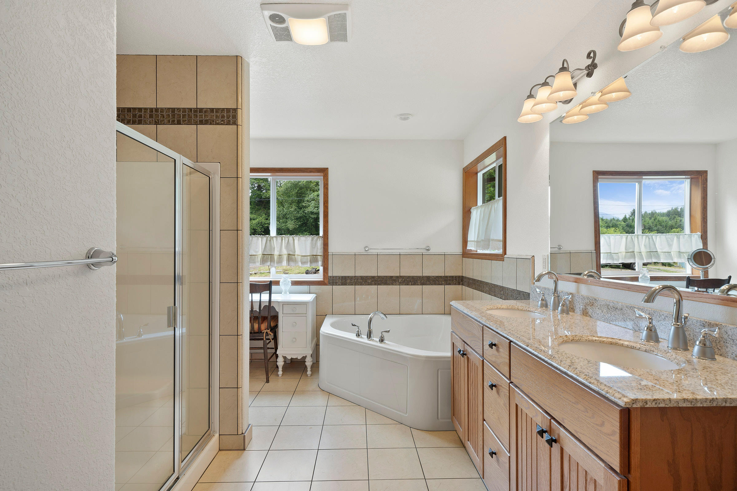 9435 Chance Road Tillamook, OR 97141 - Photo 21 of 25 DSC05414