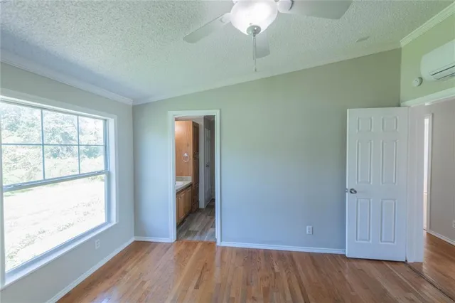 $1,375 | 121 Windy Creek Court, Springtown, TX 76082