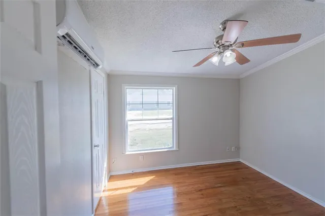 $1,375 | 121 Windy Creek Court, Springtown, TX 76082