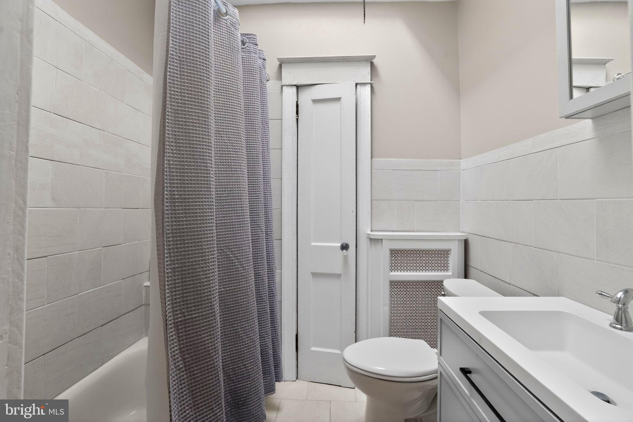 3245 Cottman Avenue Philadelphia, PA 19149 - Photo 15 of 22