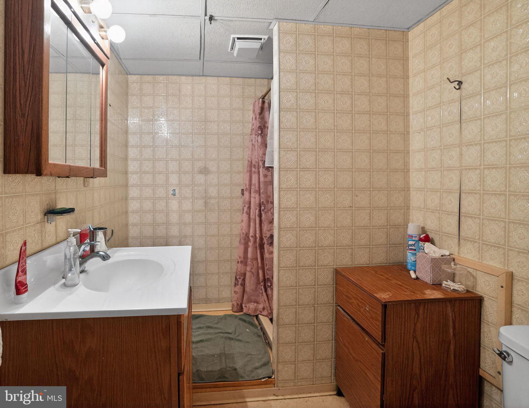 3245 Cottman Avenue Philadelphia, PA 19149 - Photo 18 of 22