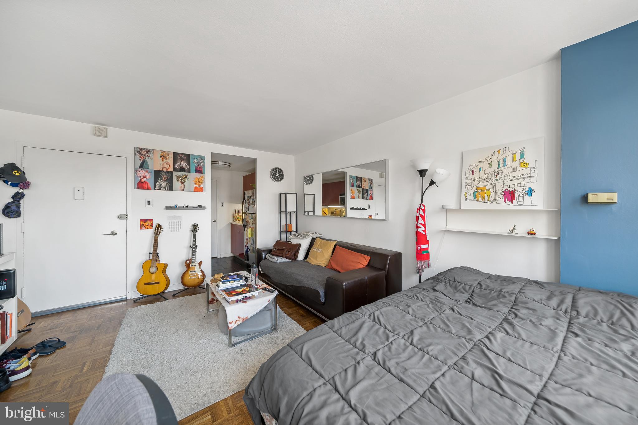 224-30 West Rittenhouse Square, Unit 715B Philadelphia, PA 19103 - Photo 7 of 14