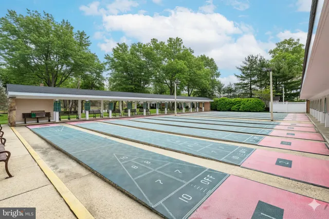 $297,900 | 1015 Aberdeen Drive, Unit A, Lakewood, NJ 08701