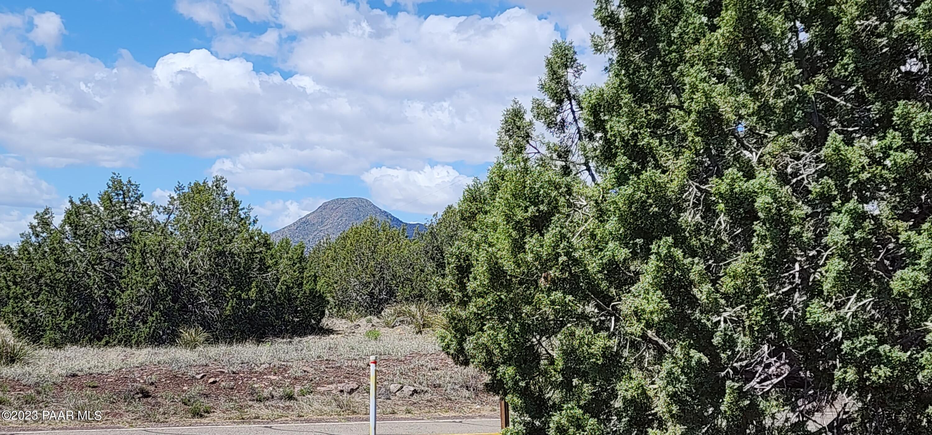 12 Crookton Road Ash Fork, AZ 86320 - Photo 3 of 10 Crookton Rd