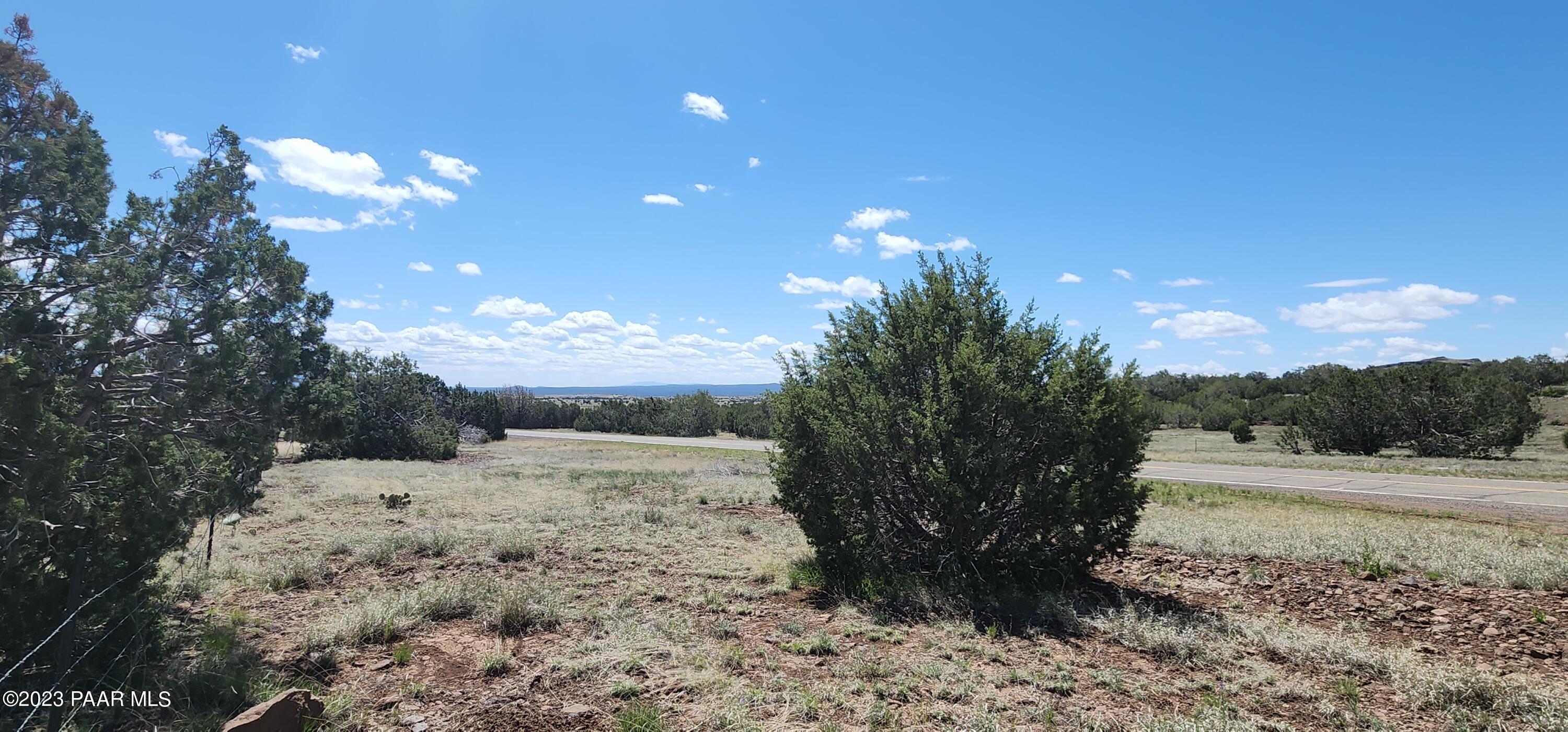 12 Crookton Road Ash Fork, AZ 86320 - Photo 5 of 10 Crookton Rd