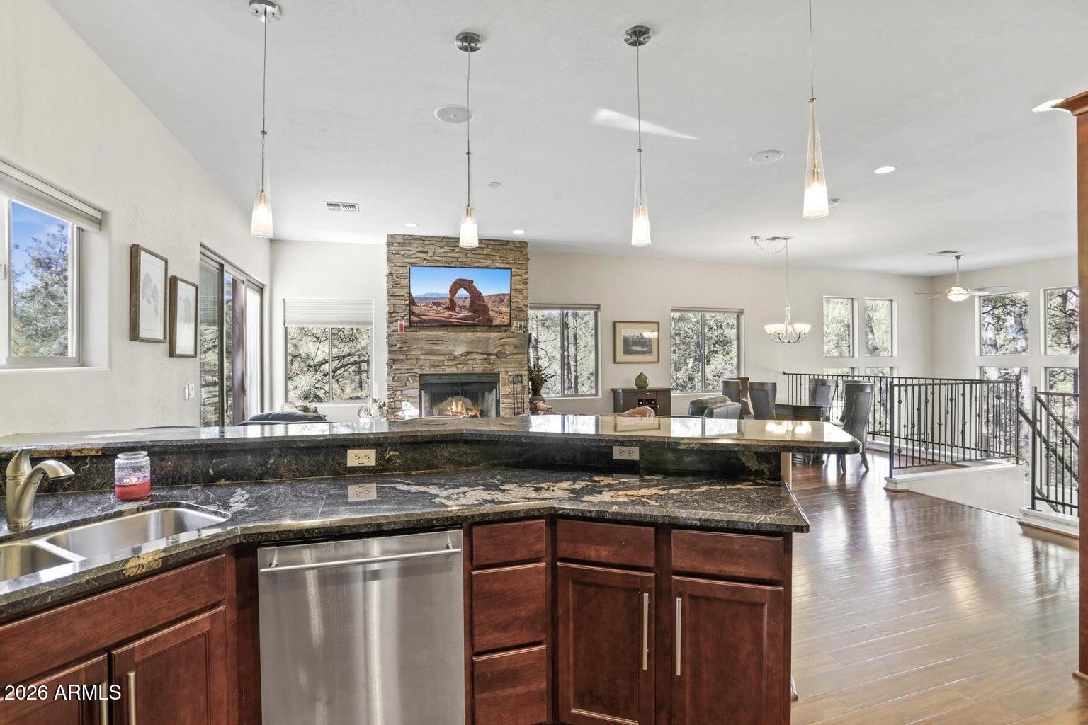 415 East Rim Estates Trail Payson, AZ 85541 - Photo 12 of 76 a kitchen with granite countertop lots of counter top space
