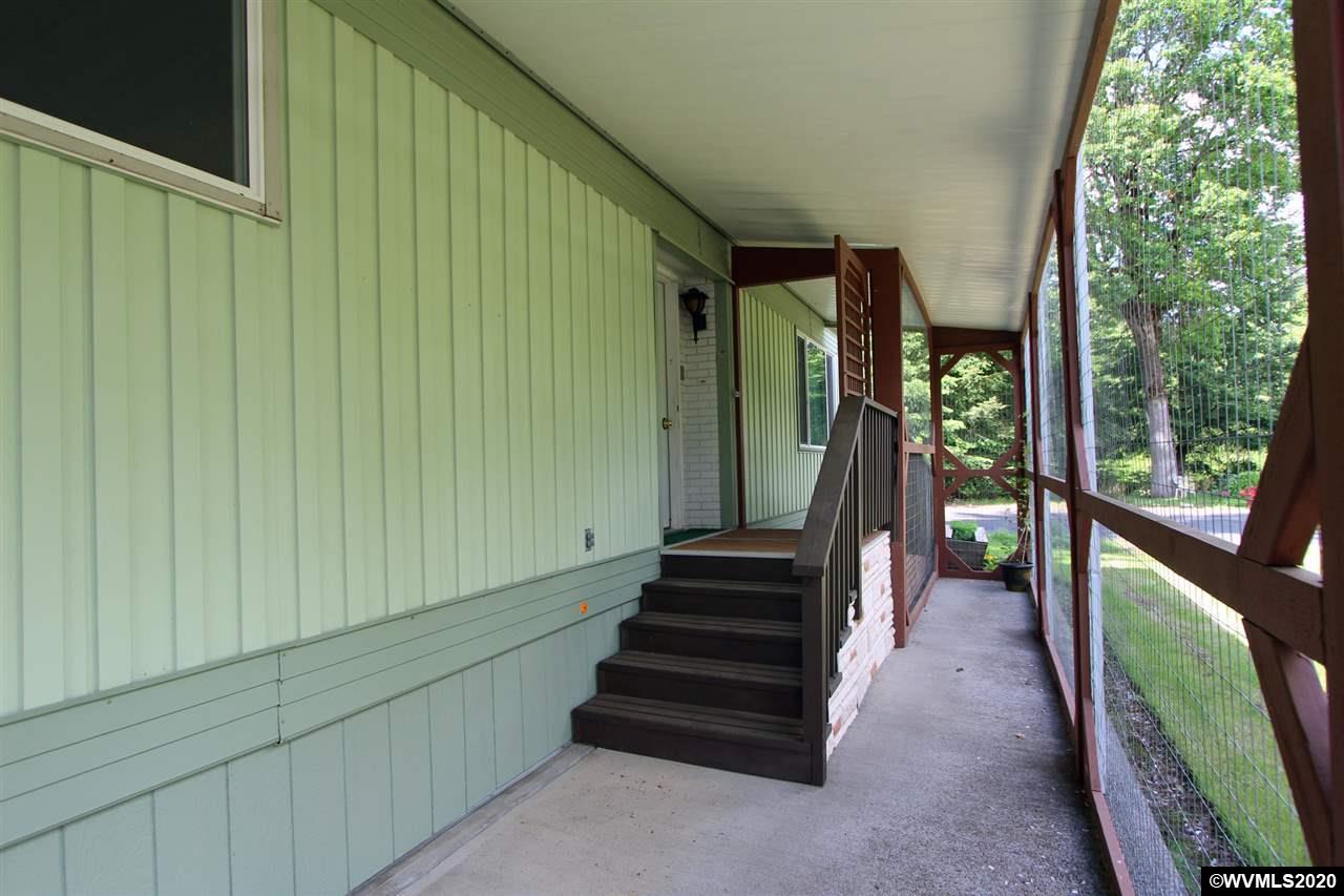 33125 White Oak Road, Unit 2 Corvallis, OR 97333 - Photo 7 of 34 Gallery Image 7