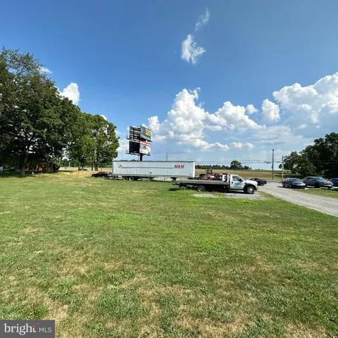 $549,900 | 8565 Lincoln Way West, St. Thomas, PA 17252