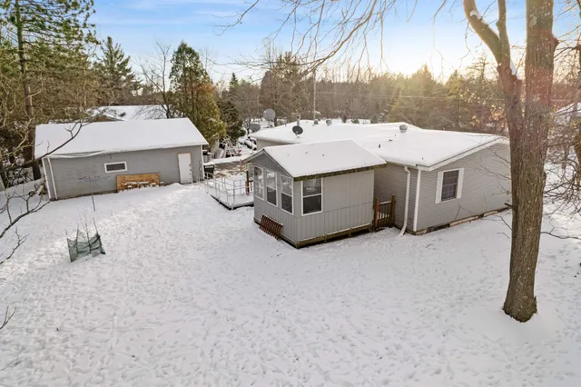 $189,900 | N1796 South N3 Drive, Menominee, MI 49858