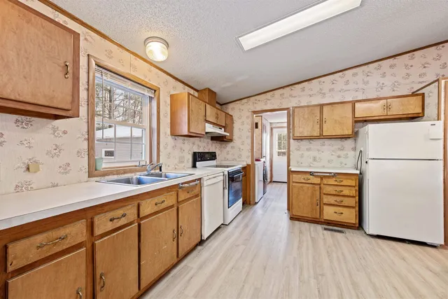 $189,900 | N1796 South N3 Drive, Menominee, MI 49858