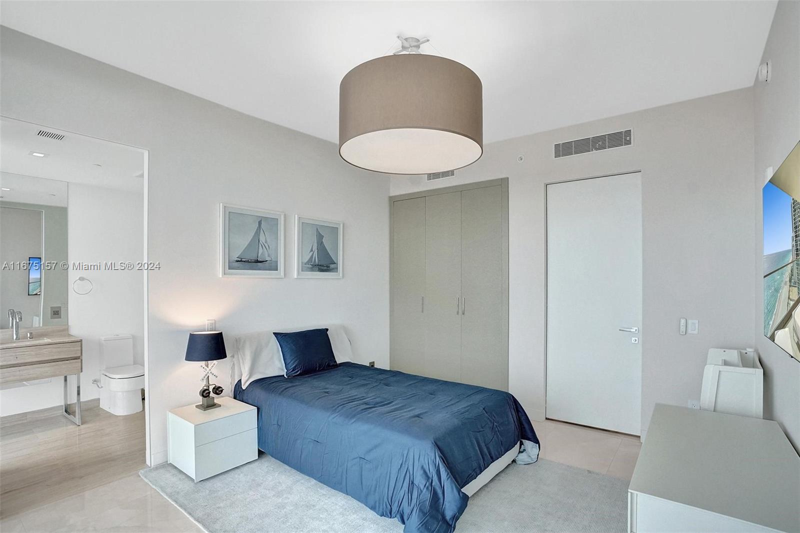 18975 Collins Avenue, Unit 2001 Sunny Isles Beach, FL 33160 - Photo 38 of 86 THIRD BEDROOM