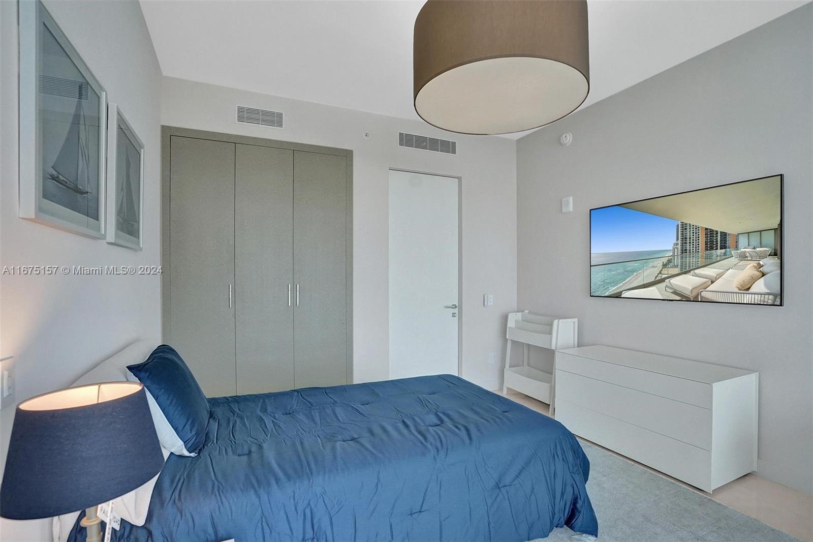 18975 Collins Avenue, Unit 2001 Sunny Isles Beach, FL 33160 - Photo 41 of 86 THIRD BEDROOM