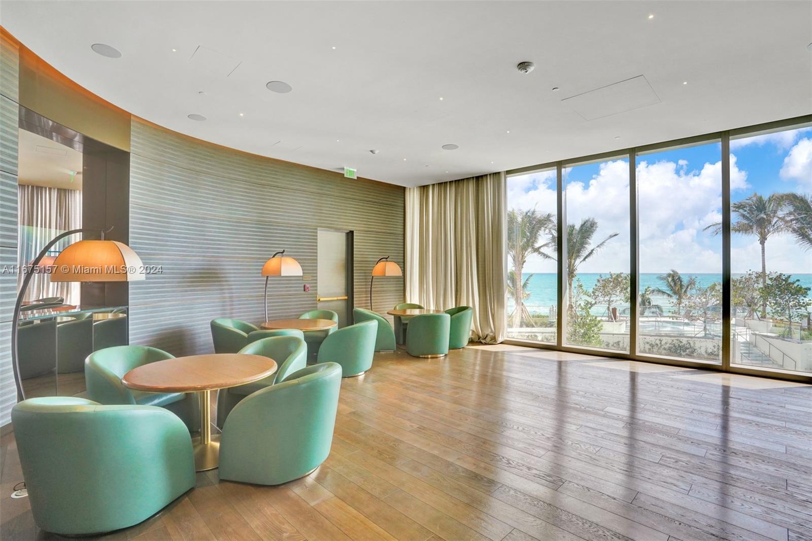 18975 Collins Avenue, Unit 2001 Sunny Isles Beach, FL 33160 - Photo 73 of 86 RESIDENTAL LOBBY