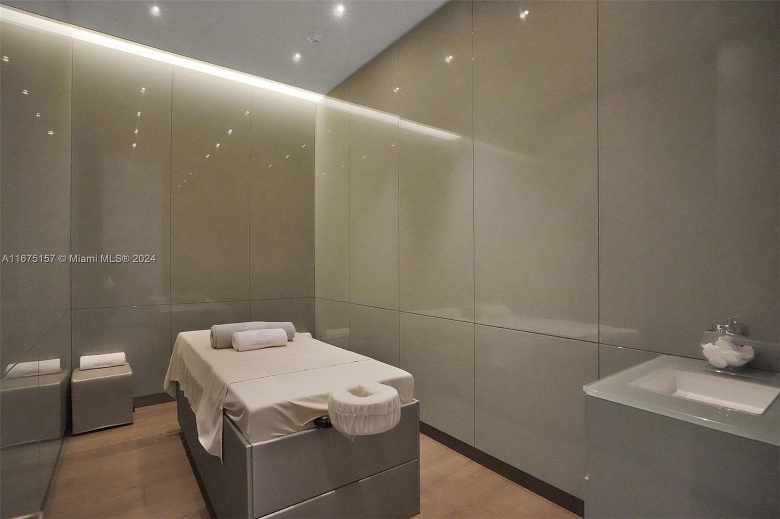 18975 Collins Avenue, Unit 2001 Sunny Isles Beach, FL 33160 - Photo 79 of 86 ARMANI CASA