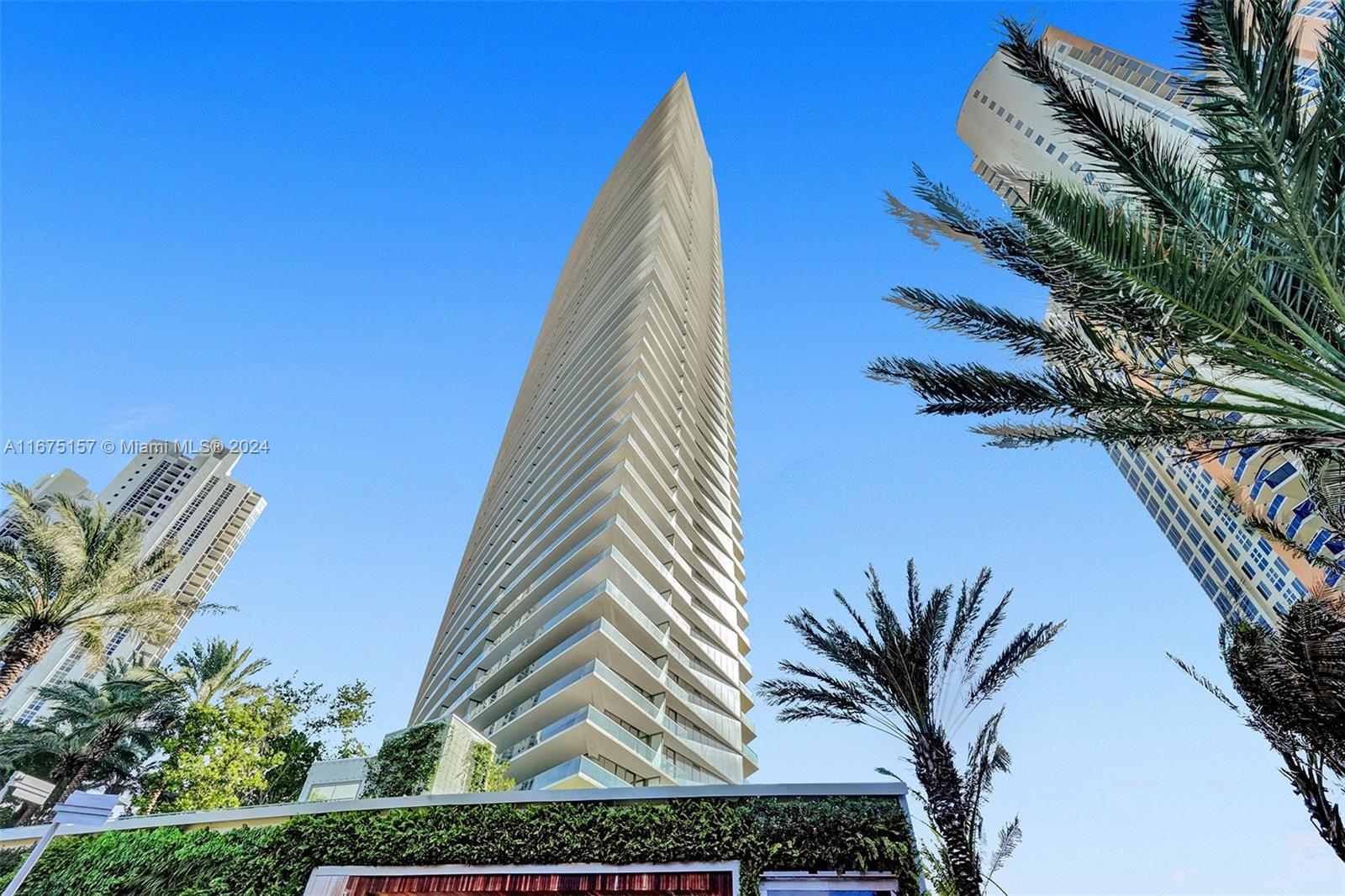 18975 Collins Avenue, Unit 2001 Sunny Isles Beach, FL 33160 - Photo 80 of 86 ARMANI CASA