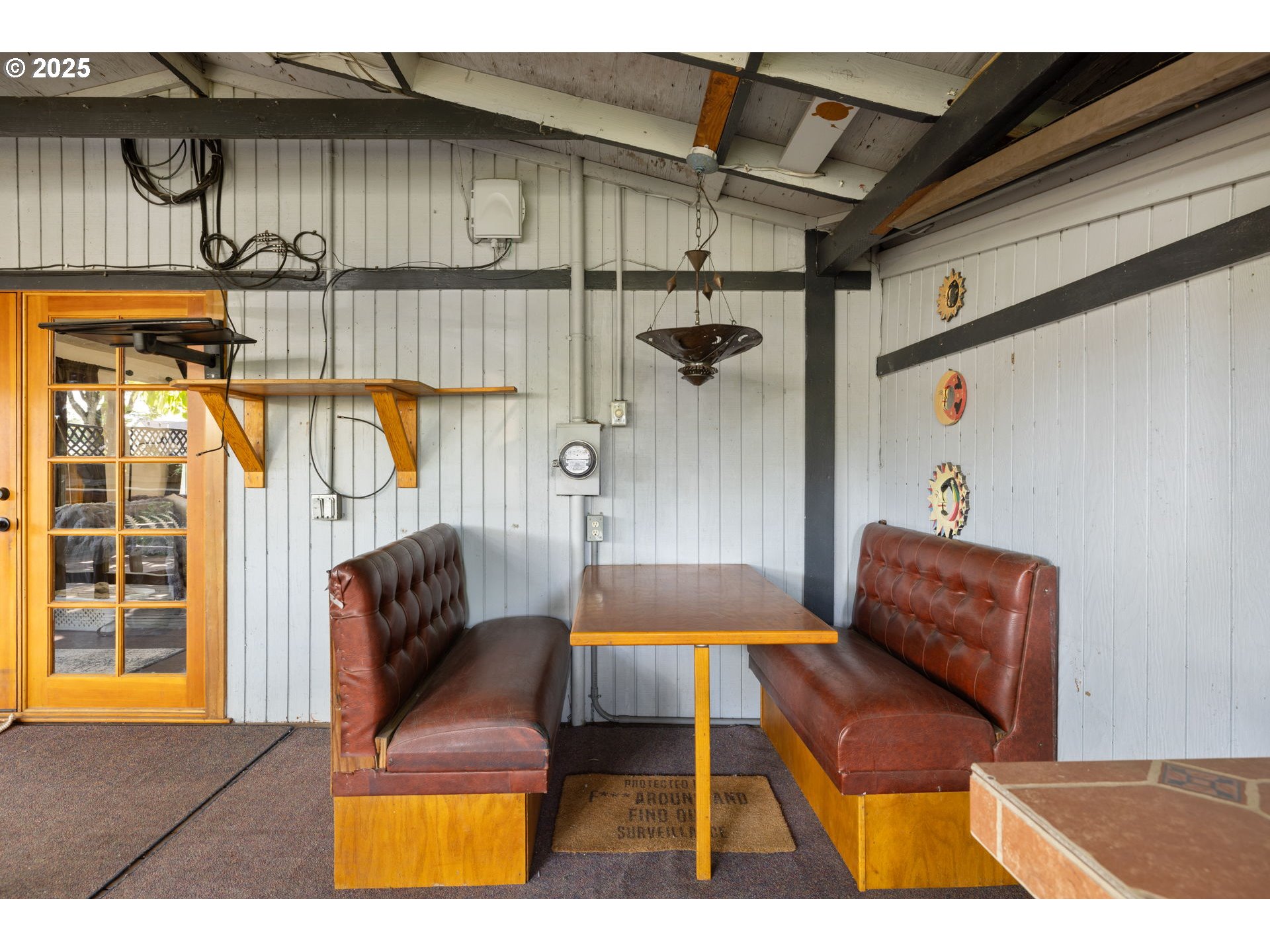 730 Southeast 2nd Avenue Camas, WA 98607 - Photo 16 of 22 a room with furniture and a window