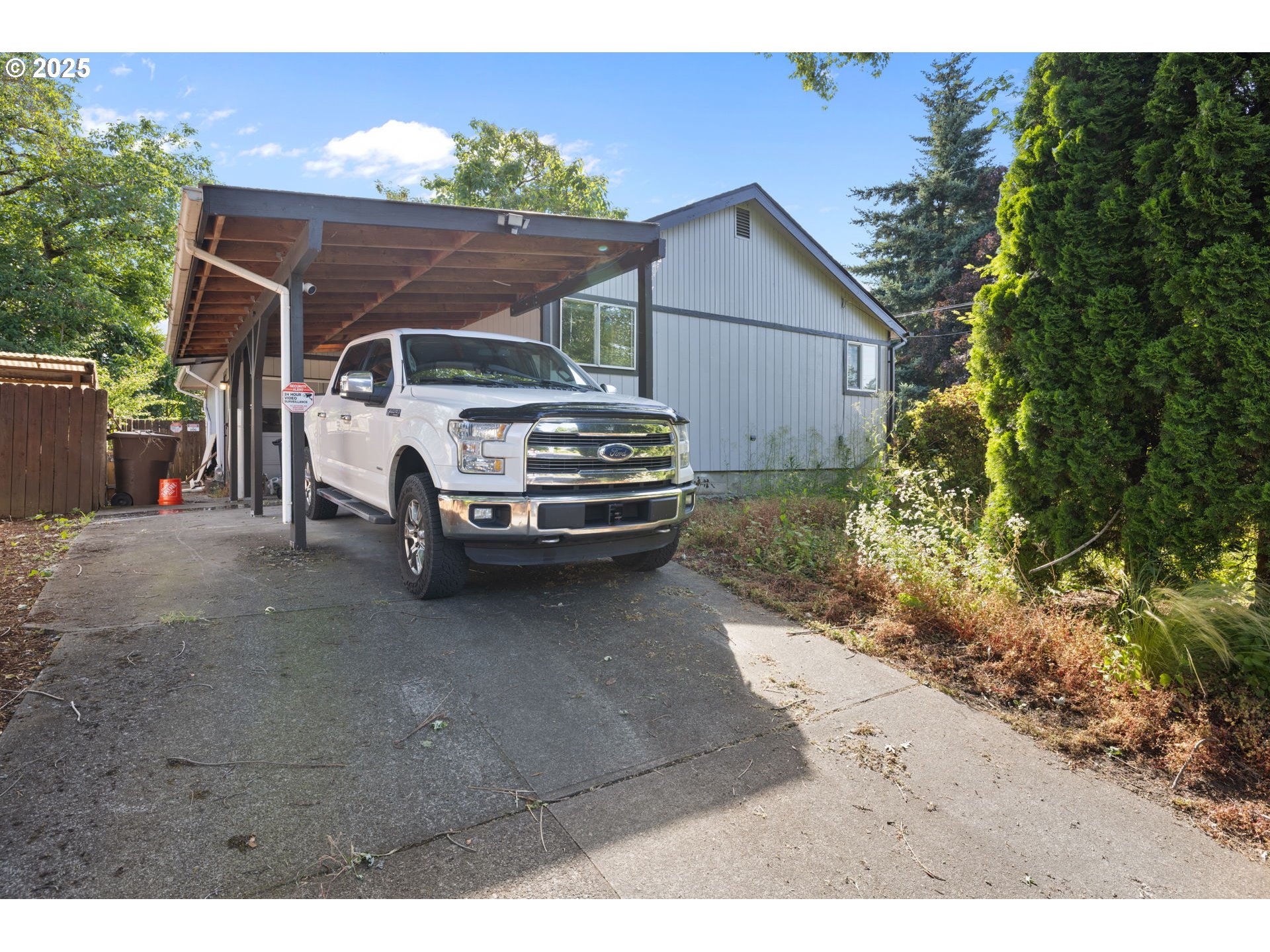 730 Southeast 2nd Avenue Camas, WA 98607 - Photo 20 of 22 a view of a yard in front of a house