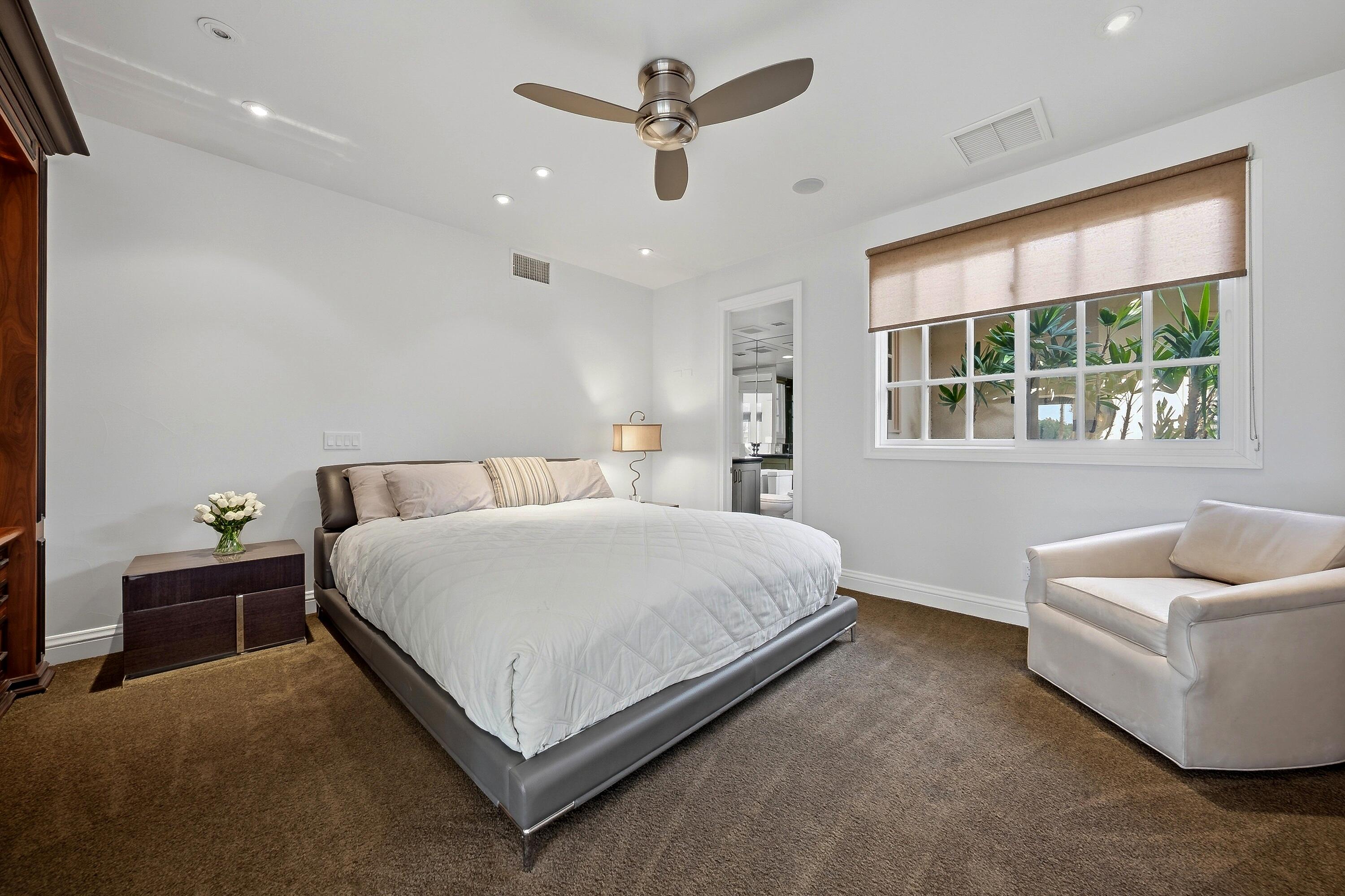 54310 Riviera La Quinta, CA 92253 - Photo 31 of 37 Photo-40