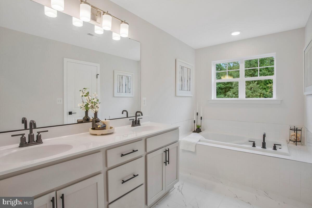 3980 Ferry Landing Road Dunkirk, MD 20754 - Photo 34 of 49 Owner's bath with Soaking Tub