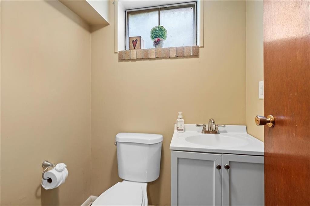 108 South Jamestown Road Coraopolis, PA 15108 - Photo 22 of 25 a bathroom with a sink mirror and toilet