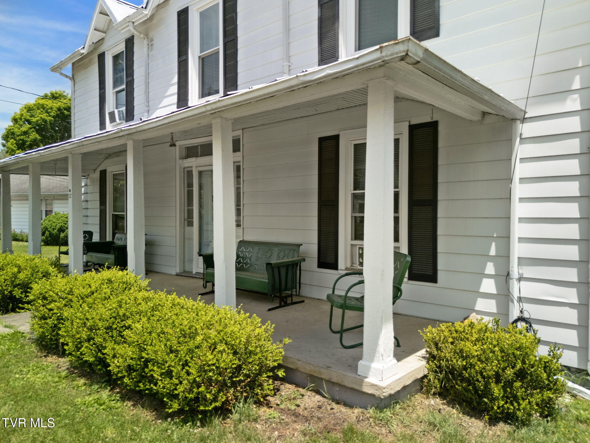 282 Whites Mill Road Abingdon, VA 24210 - Photo 2 of 44 3-web-or-mls-282-whites-mill-rd